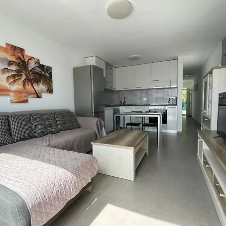 Casabruno * Puerto del Carmen (Lanzarote)